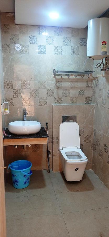Hotel Ss Grand Lucknow Bagian luar foto