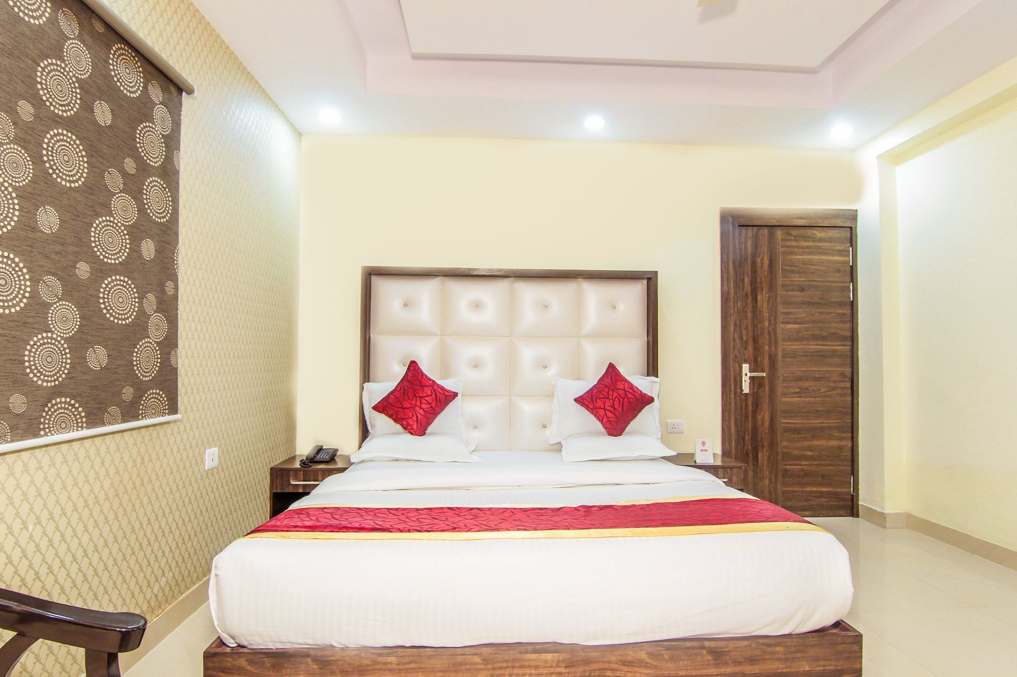 Hotel Ss Grand Lucknow Bagian luar foto